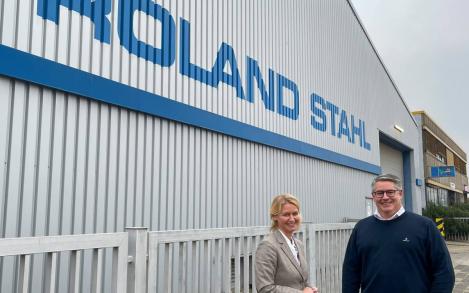 Erfolgreiche Weiterführung der strategischen Neuausrichtung von A&B